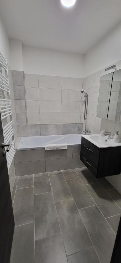 Dotis Apartman تاتا المظهر الخارجي الصورة